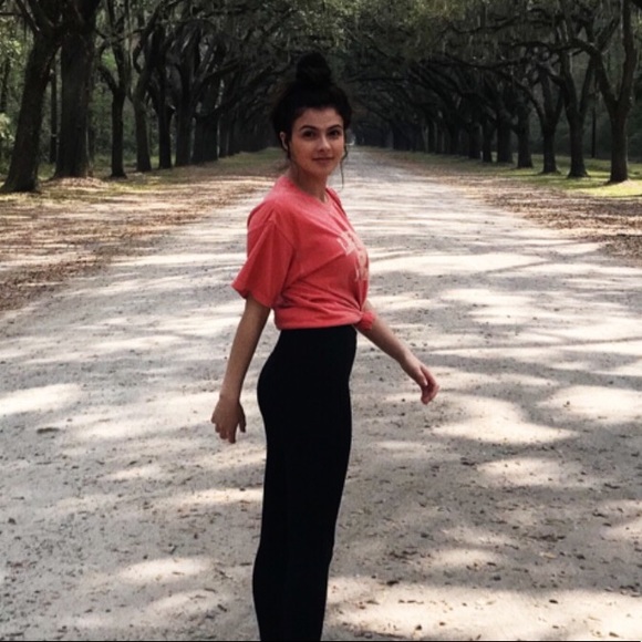 Meet your Posher, Susanna - Picture 1 of 1